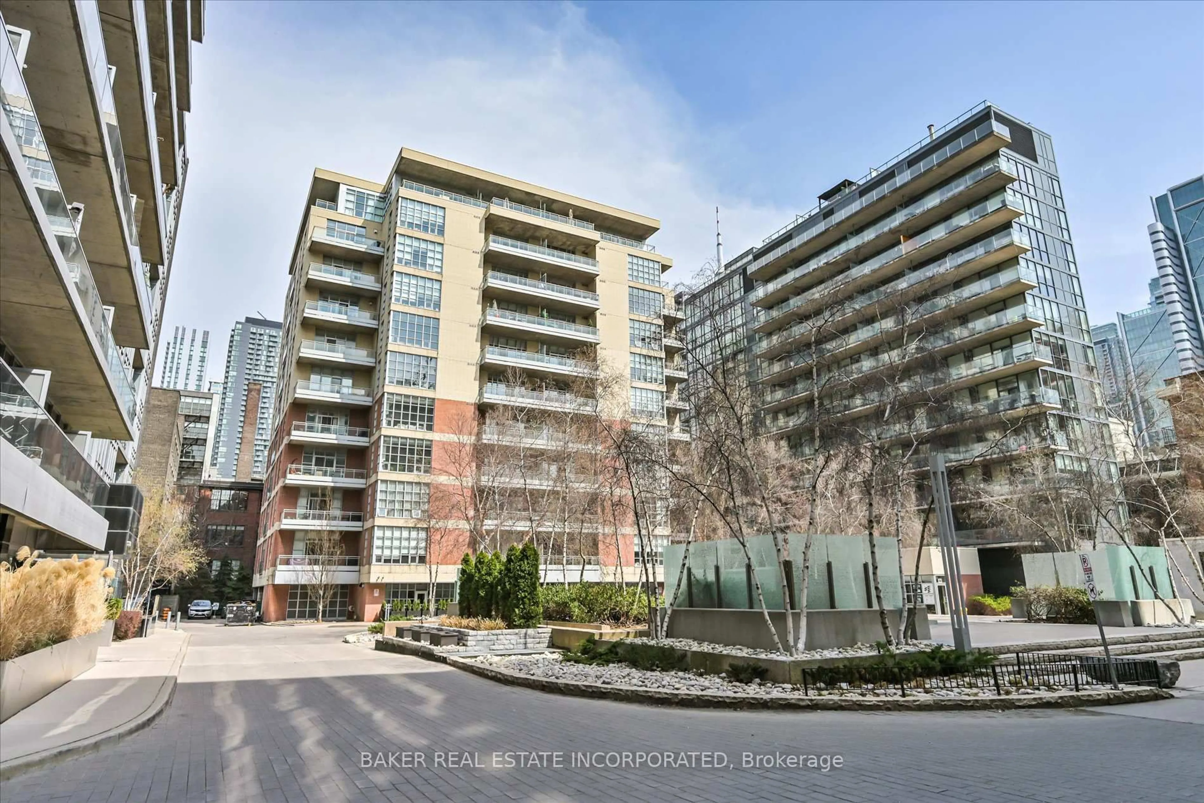 Unknown for 23 Brant St #601, Toronto Ontario M5V 2L5