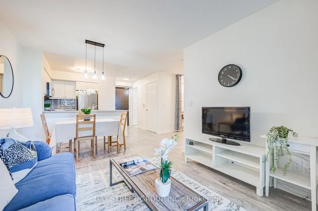 Additional property image - 25 Lower Simcoe St Unit 627