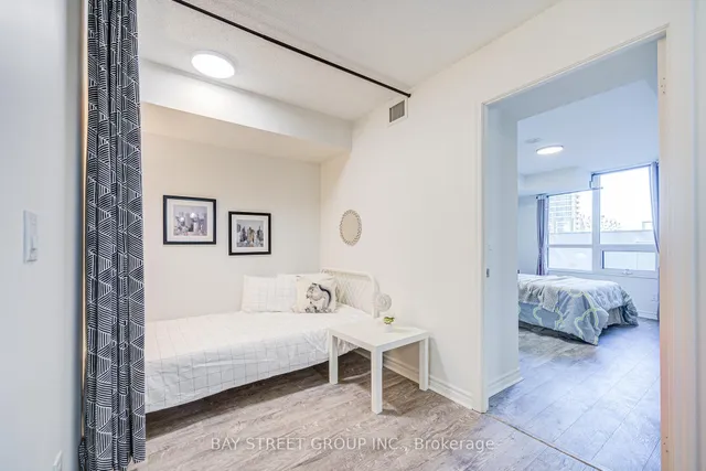 Additional property image - 25 Lower Simcoe St Unit 627
