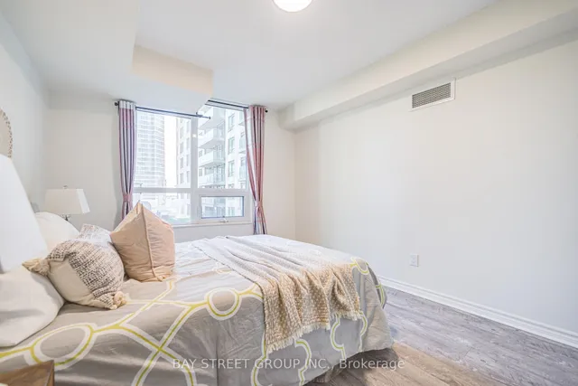 Additional property image - 25 Lower Simcoe St Unit 627
