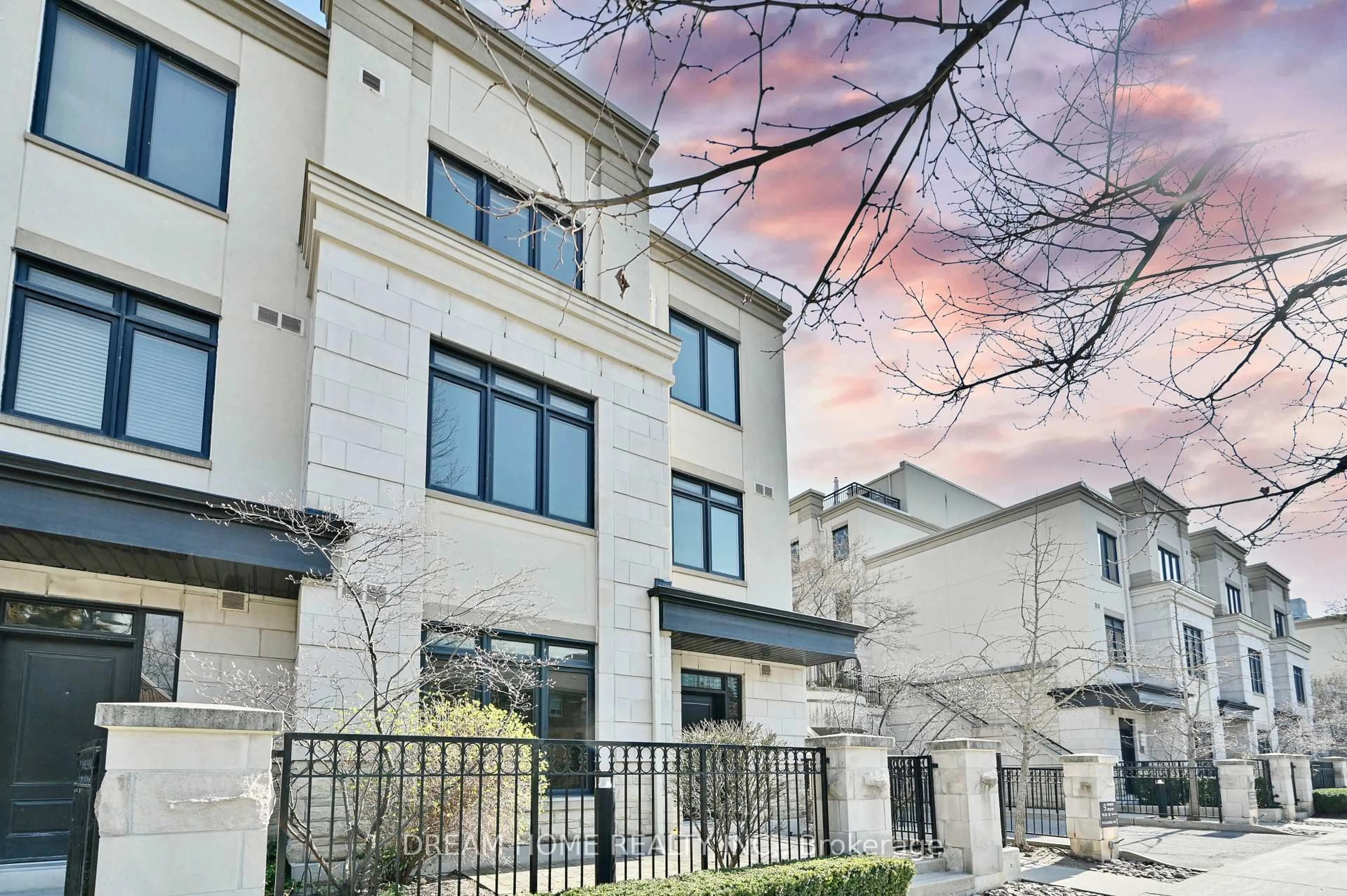 Home with brick exterior material, street for 9 Oakburn Cres #Th 28, Toronto Ontario M2N 2T5