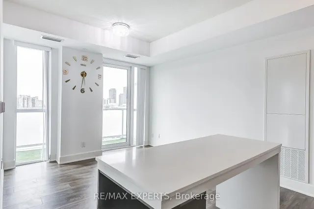 Additional property image - 188 Fairview Mall Dr Unit 1011