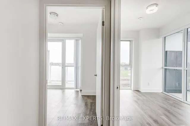 Additional property image - 188 Fairview Mall Dr Unit 1011