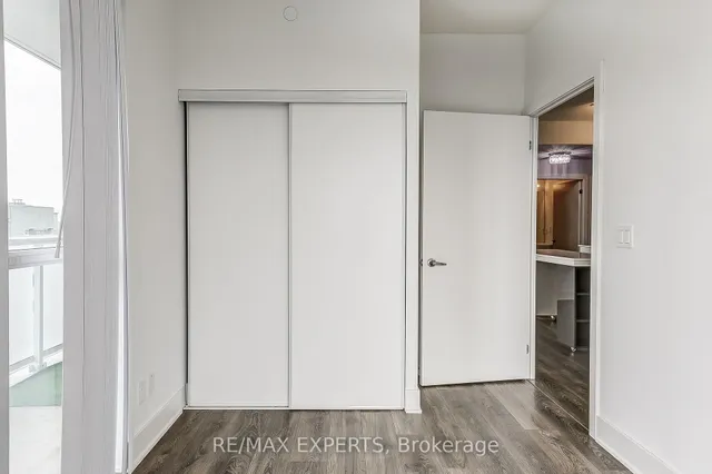 Additional property image - 188 Fairview Mall Dr Unit 1011