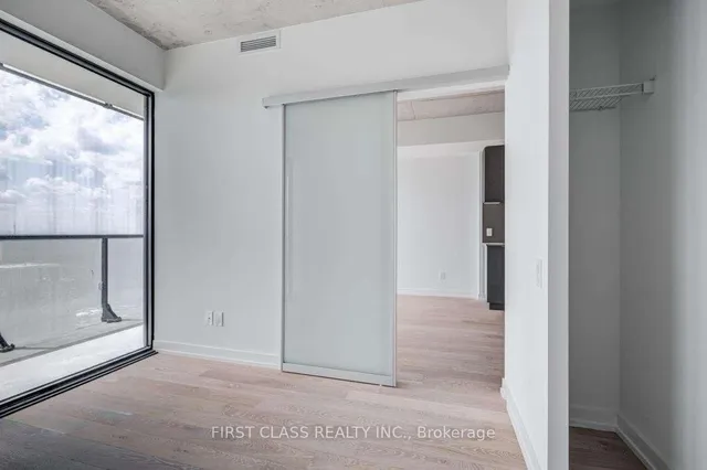 Additional property image - 161 Roehampton Ave Unit 4111