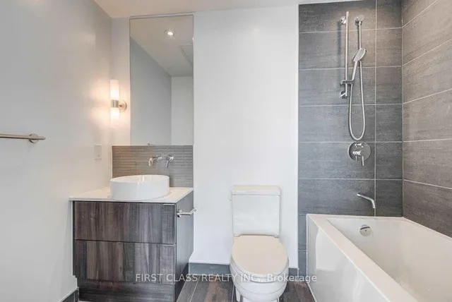 Additional property image - 161 Roehampton Ave Unit 4111