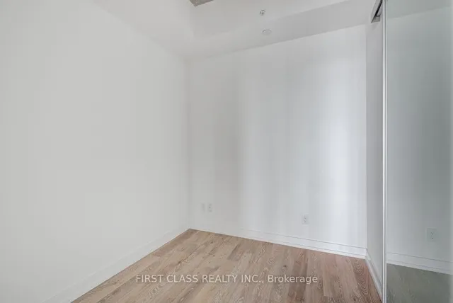 Additional property image - 161 Roehampton Ave Unit 4111