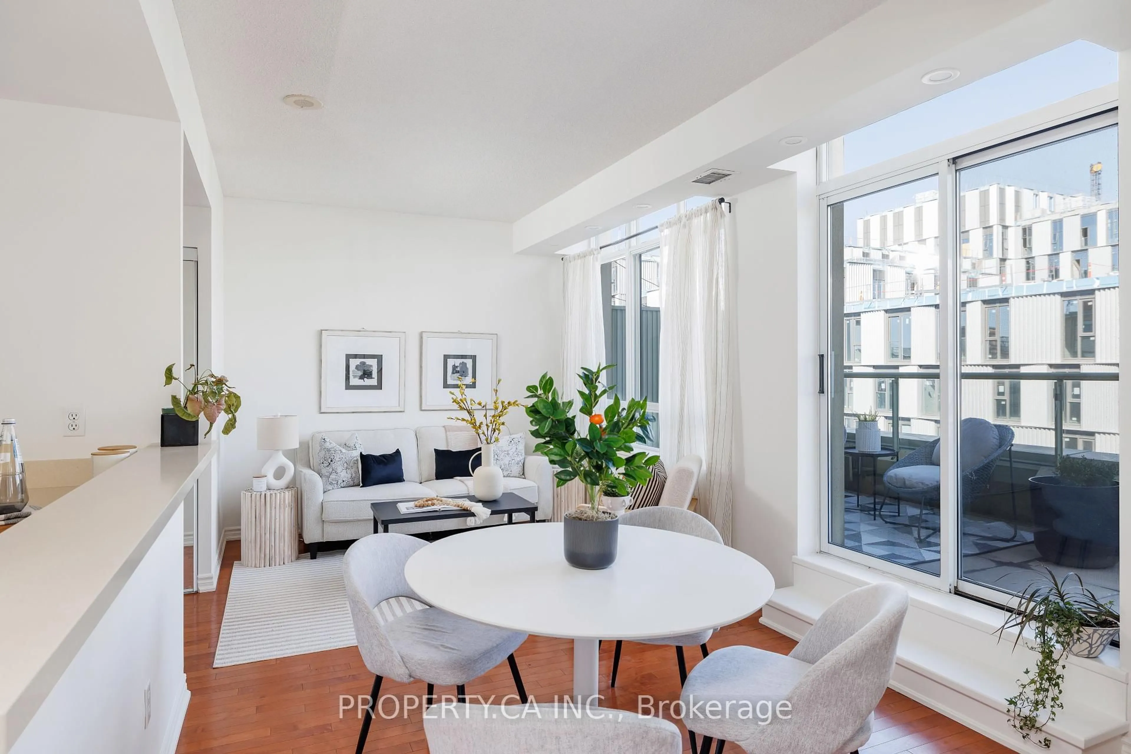 Living room with furniture, unknown for 70 Mill St ##Ph06, Toronto Ontario M5A 4R1