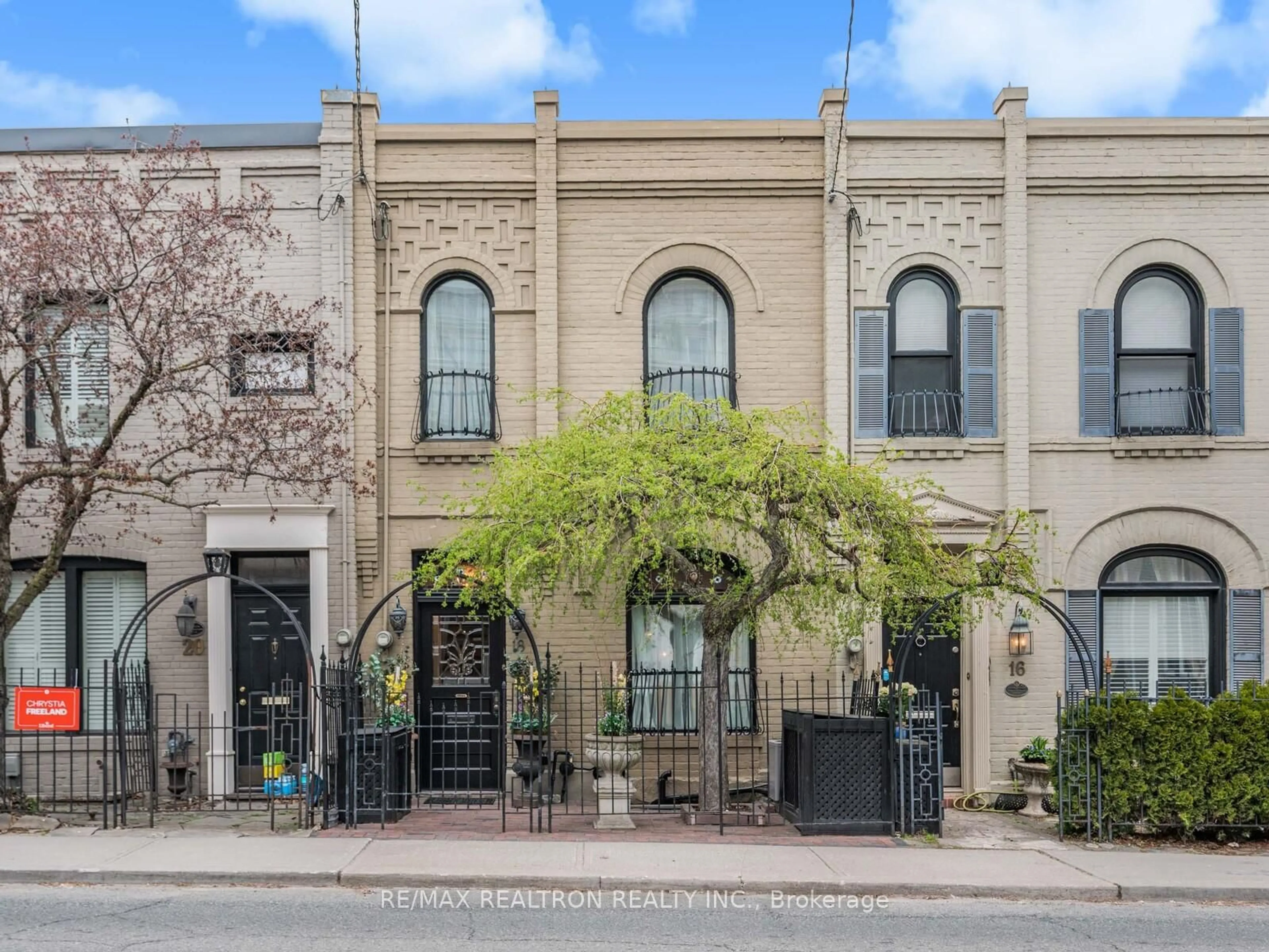 Home with brick exterior material, street for 18 Belmont St, Toronto Ontario M5R 1P8