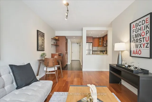 Additional property image - 92 King St Unit 508