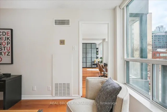 Additional property image - 92 King St Unit 508