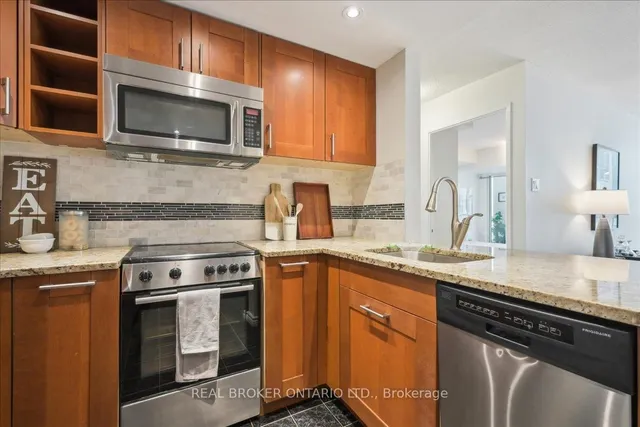 Additional property image - 92 King St Unit 508