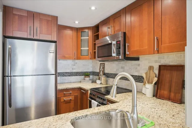Additional property image - 92 King St Unit 508