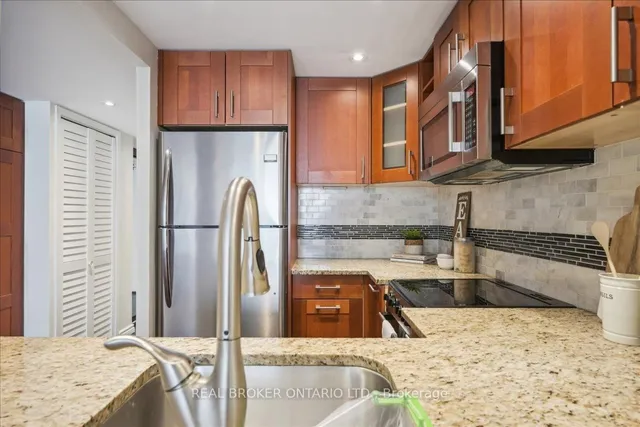 Additional property image - 92 King St Unit 508