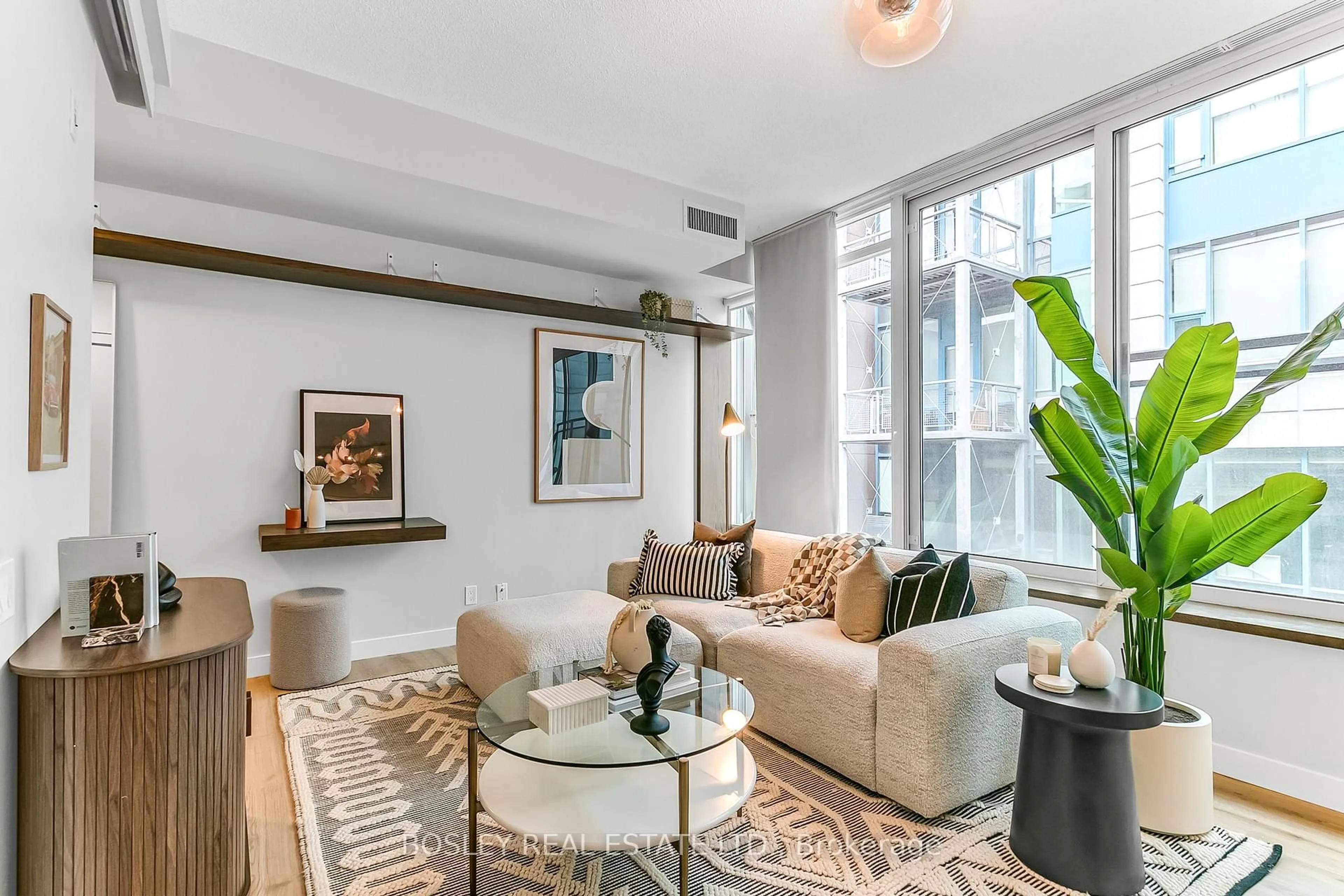 Living room with furniture, unknown for 50 Camden St #708, Toronto Ontario M5V 3N1