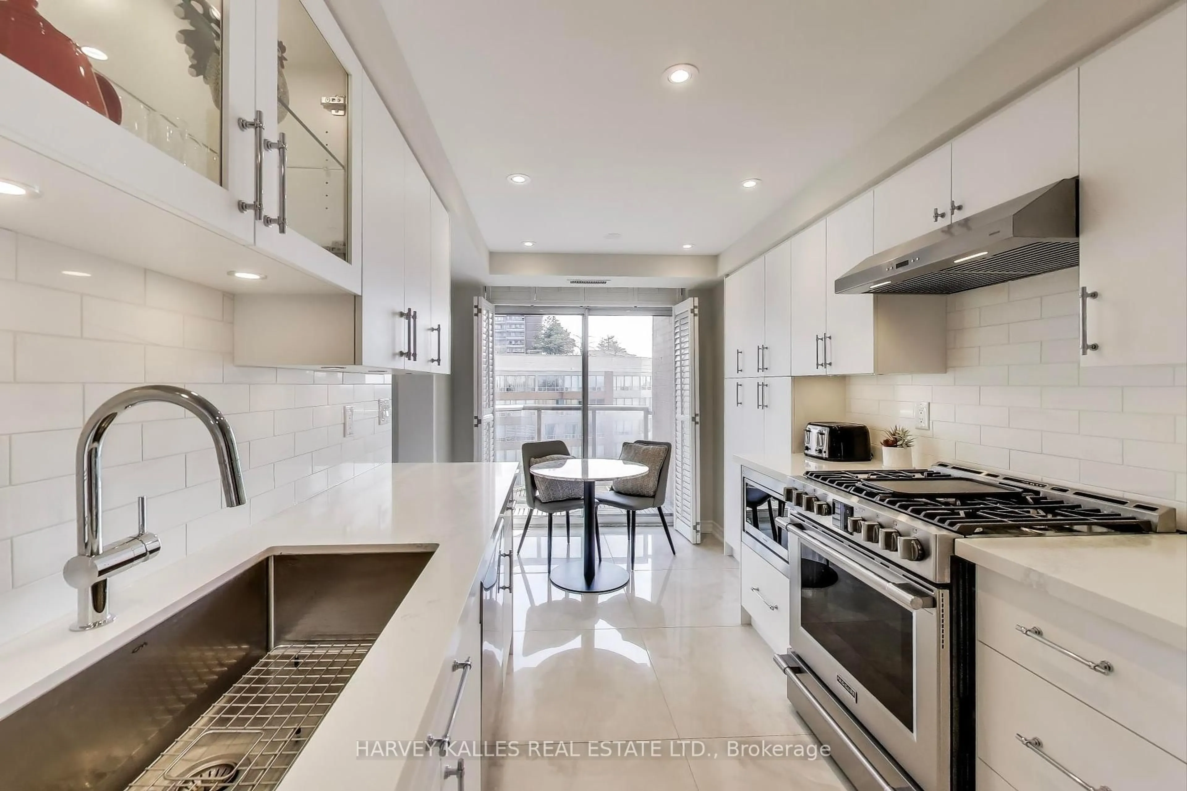Contemporary kitchen, ceramic/tile floor for 265 Ridley Blvd #803, Toronto Ontario M5M 4N8