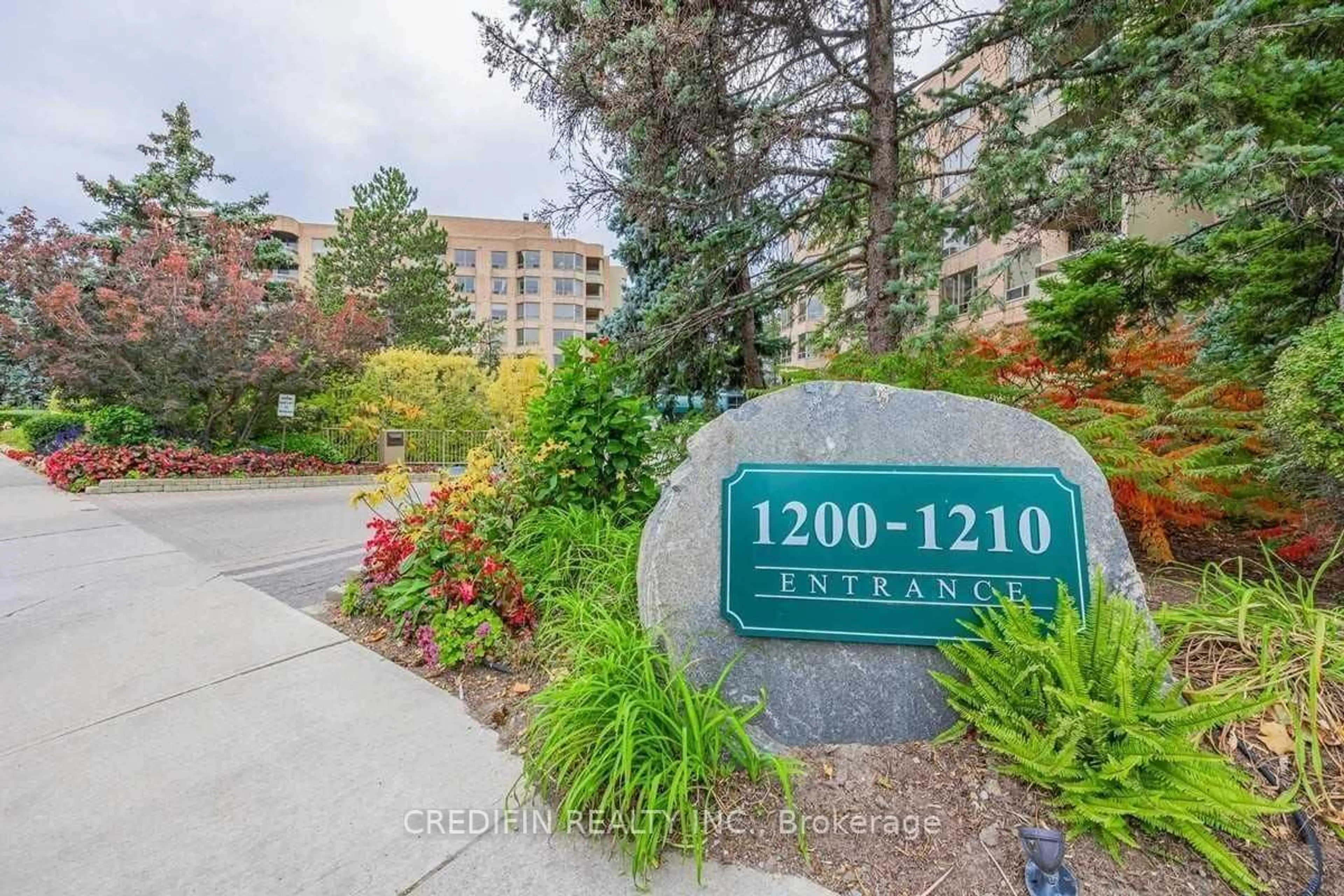 Unknown for 1210 Don Mills Rd #205, Toronto Ontario M3B 3N9