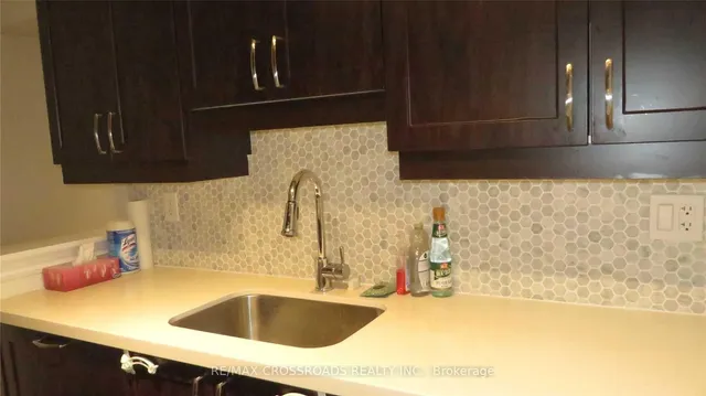 Additional property image - 20 Hargrave Lane Unit 12