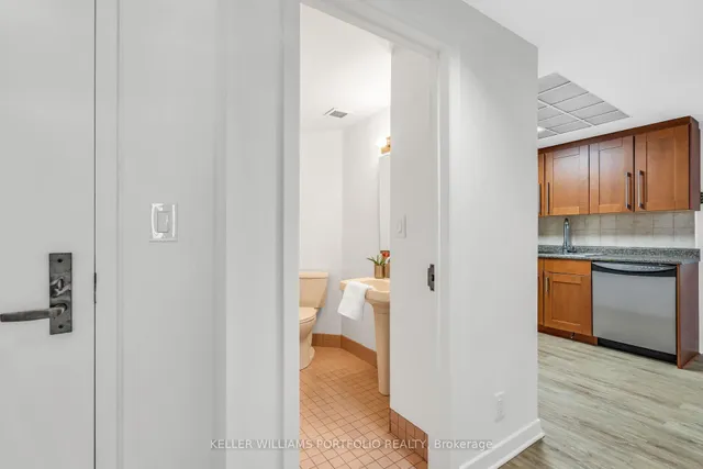 Additional property image - 1 Duplex Ave Unit 204