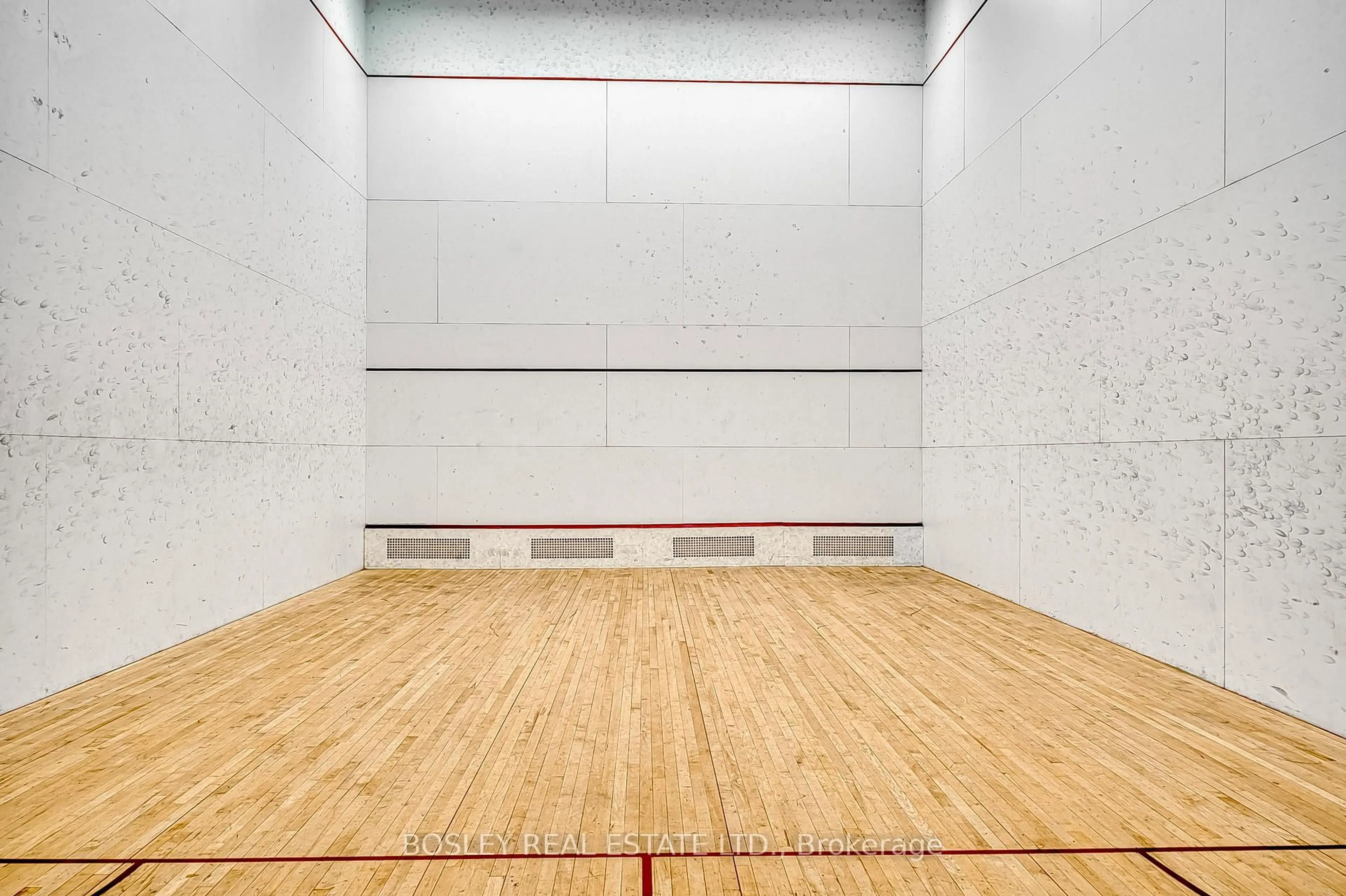 Gym or fitness room for 135 George St #402, Toronto Ontario M5A 4E8