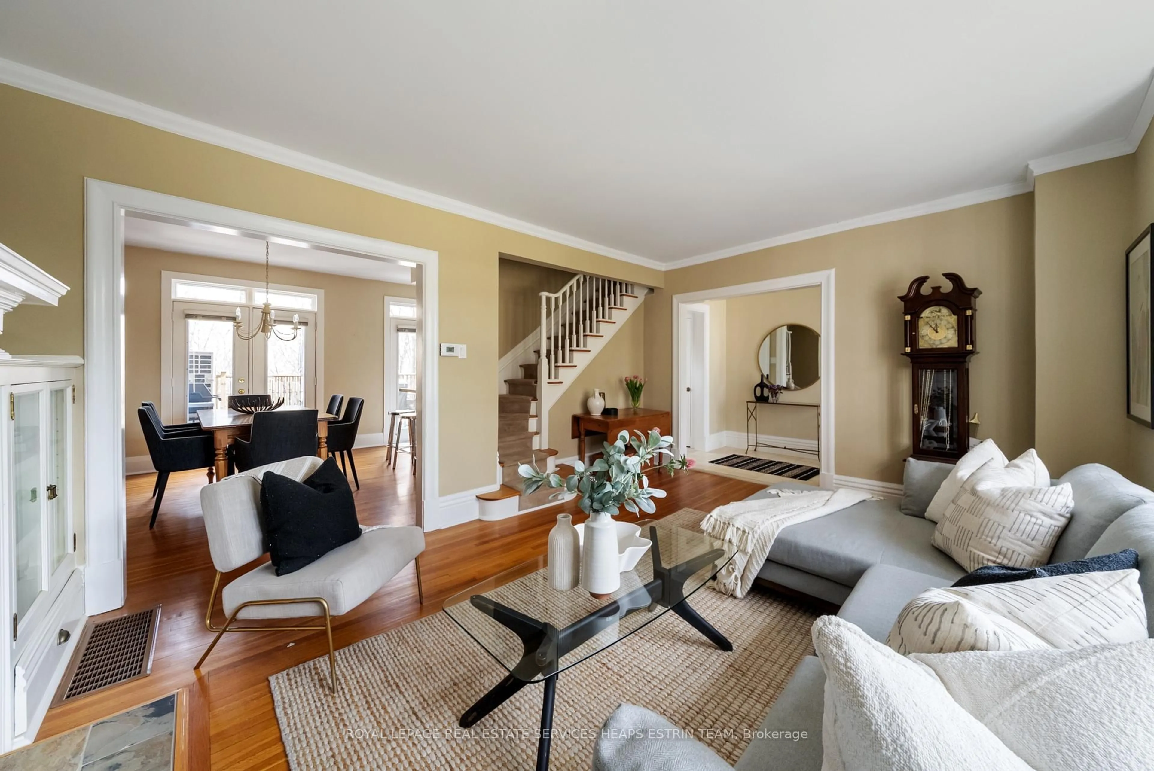 Living room with furniture, unknown for 85 Douglas Cres, Toronto Ontario M4W 2G3