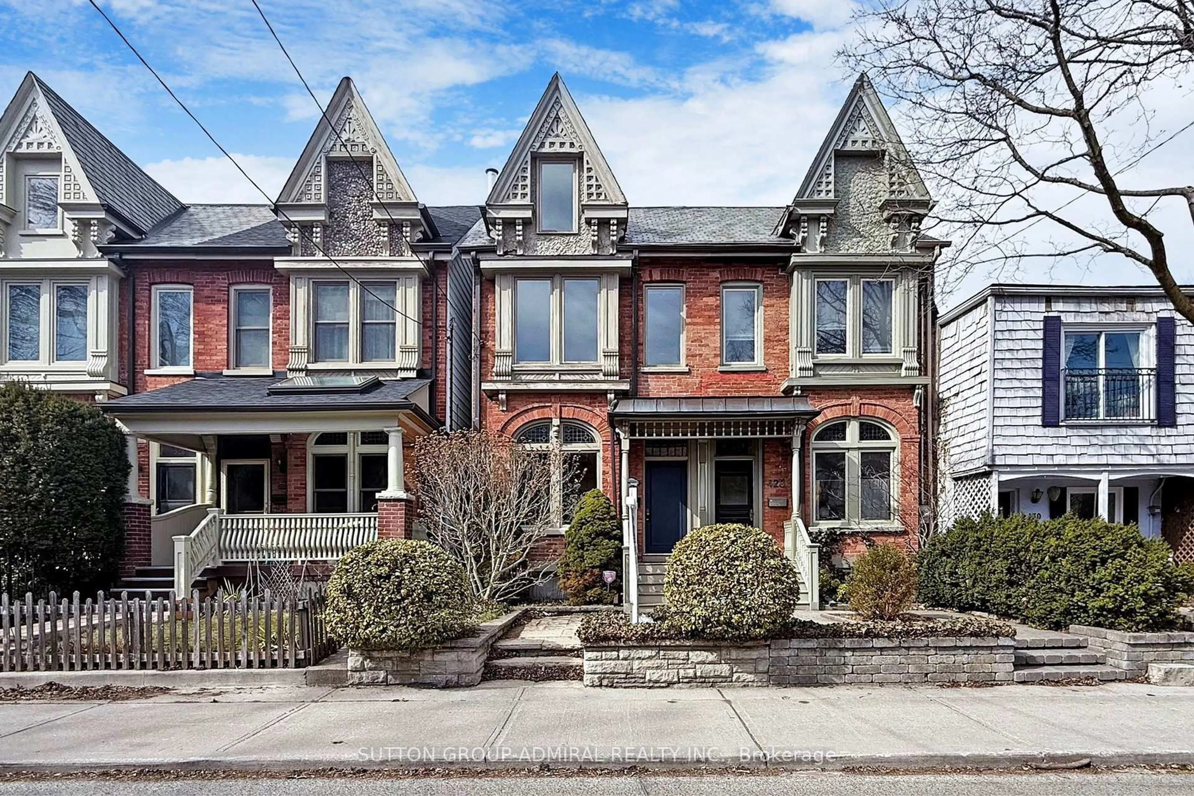 Home with brick exterior material, street for 426 Wellesley St, Toronto Ontario M4X 1H7