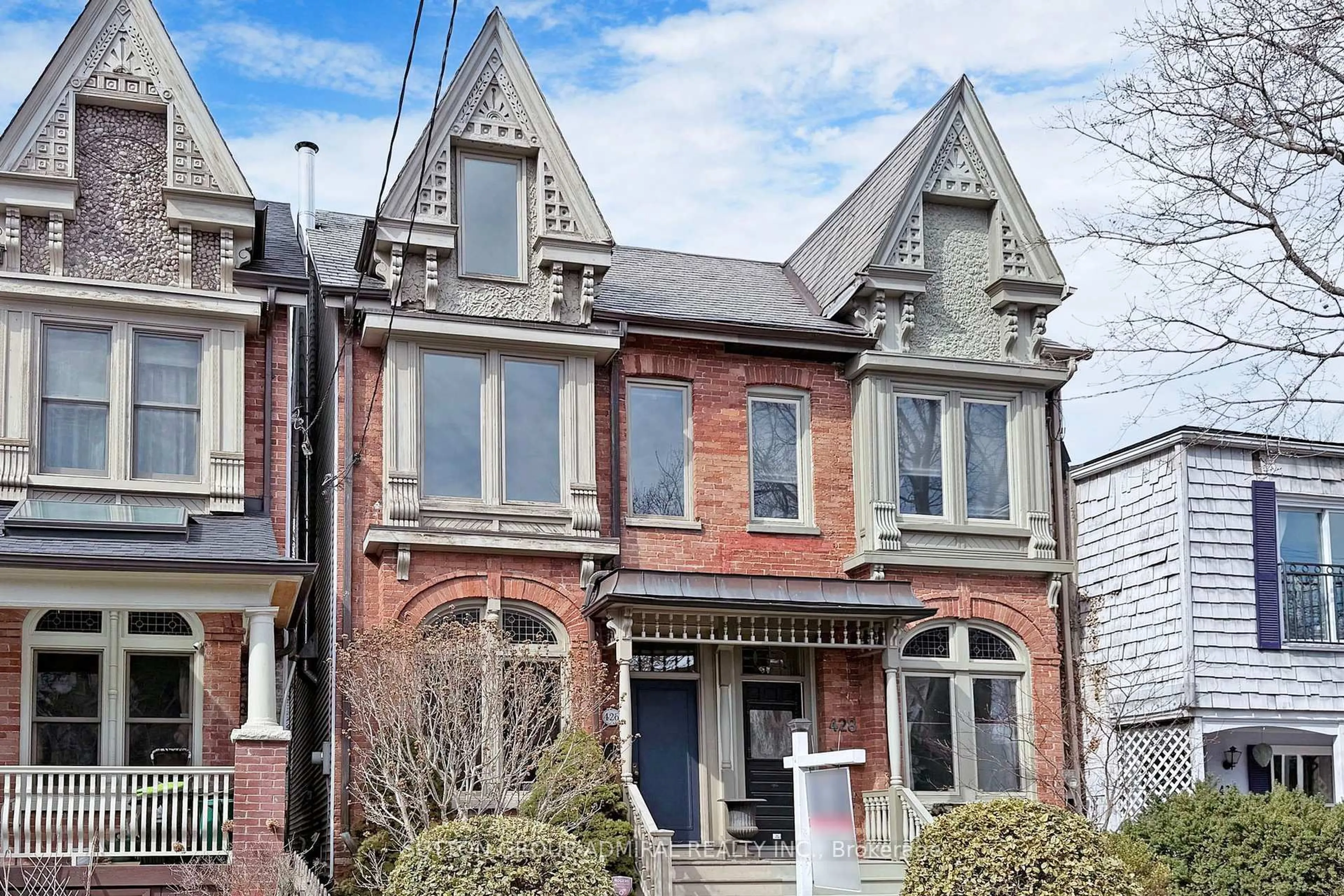 Home with brick exterior material, street for 426 Wellesley St, Toronto Ontario M4X 1H7