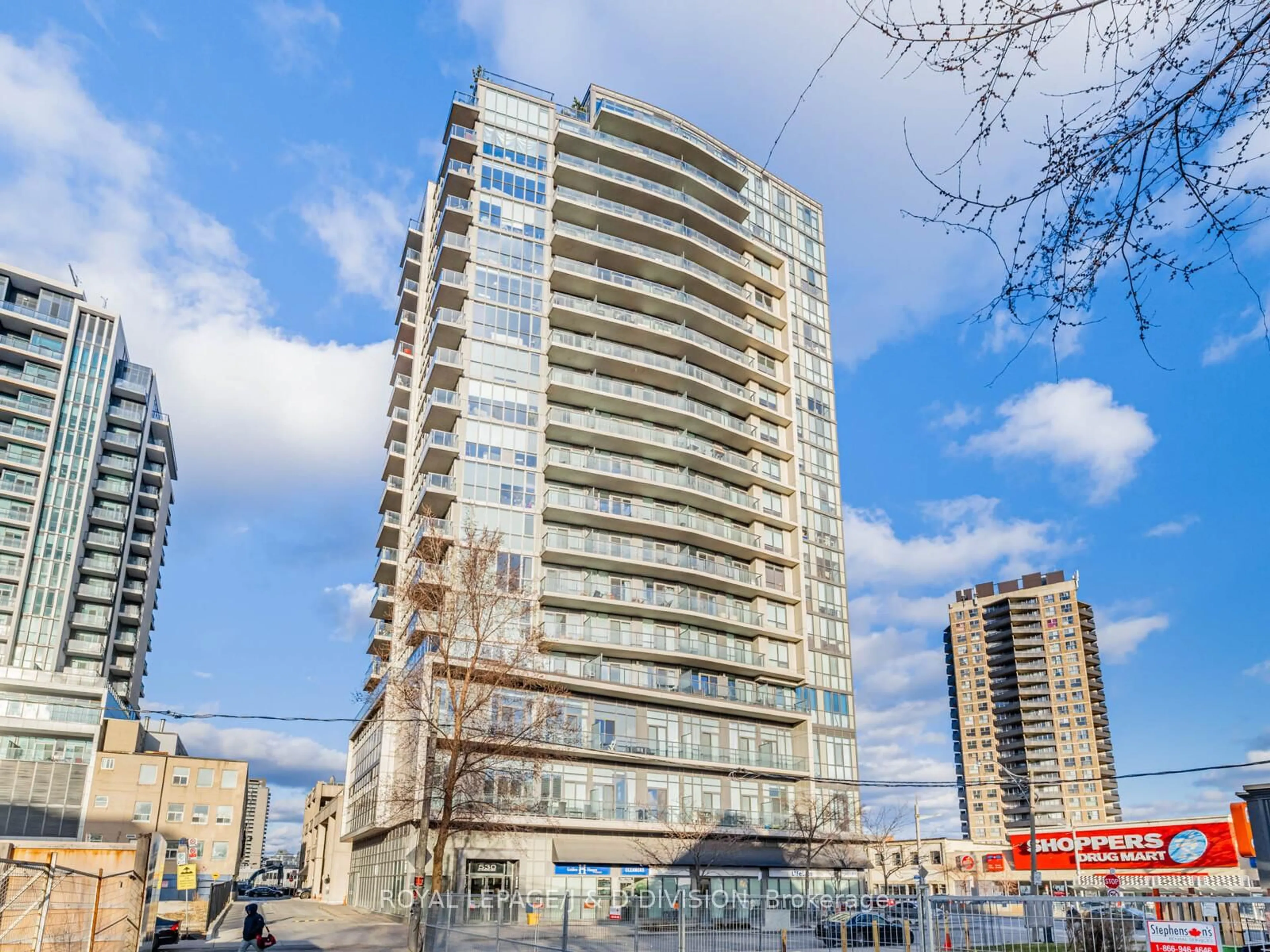 Unknown for 530 St Clair Ave #1101, Toronto Ontario M6C 0A2