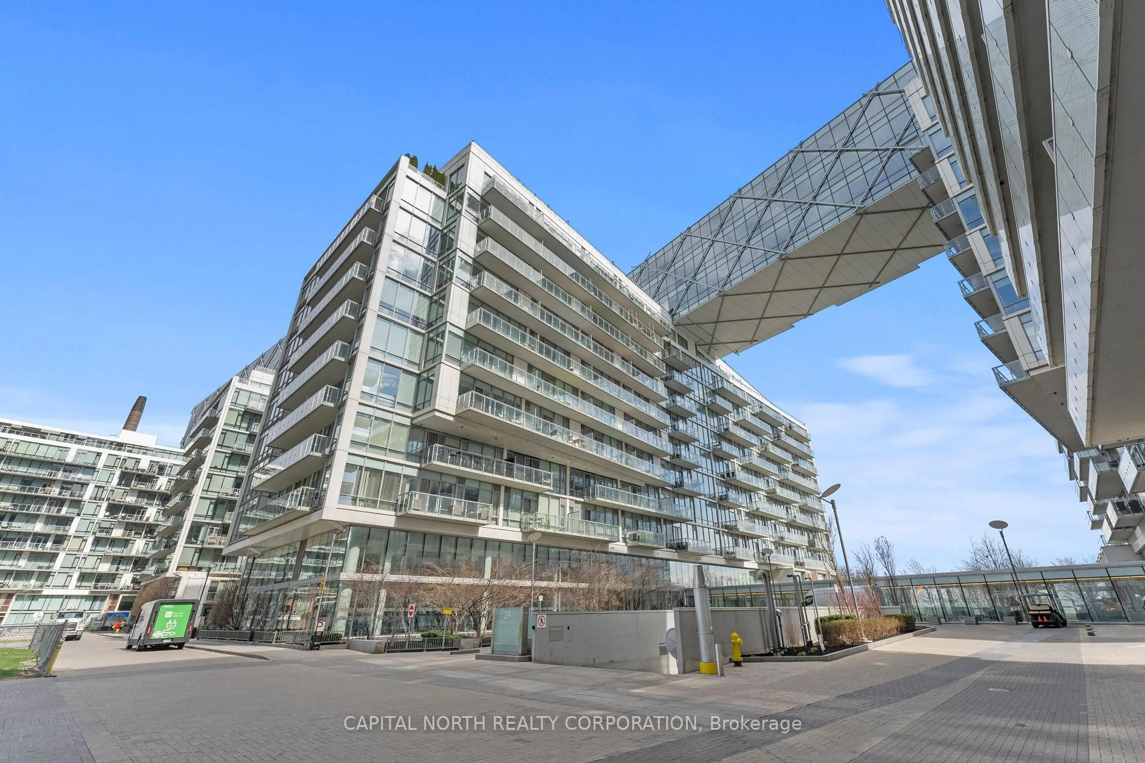 Unknown for 29 Queens Quay #713, Toronto Ontario M5E 0A4