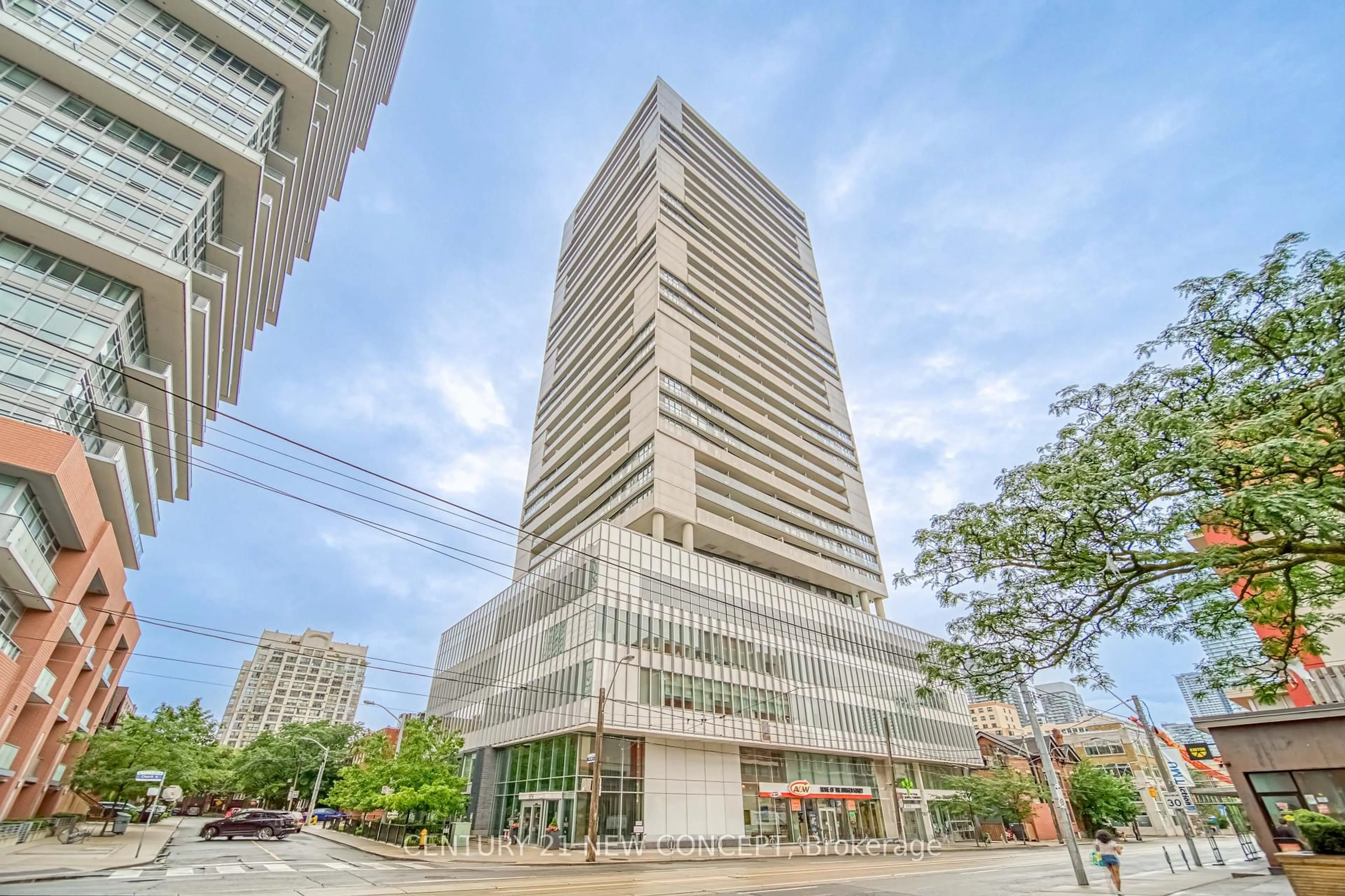 Indoor foyer for 89 Mcgill St #1804, Toronto Ontario M5B 0B1