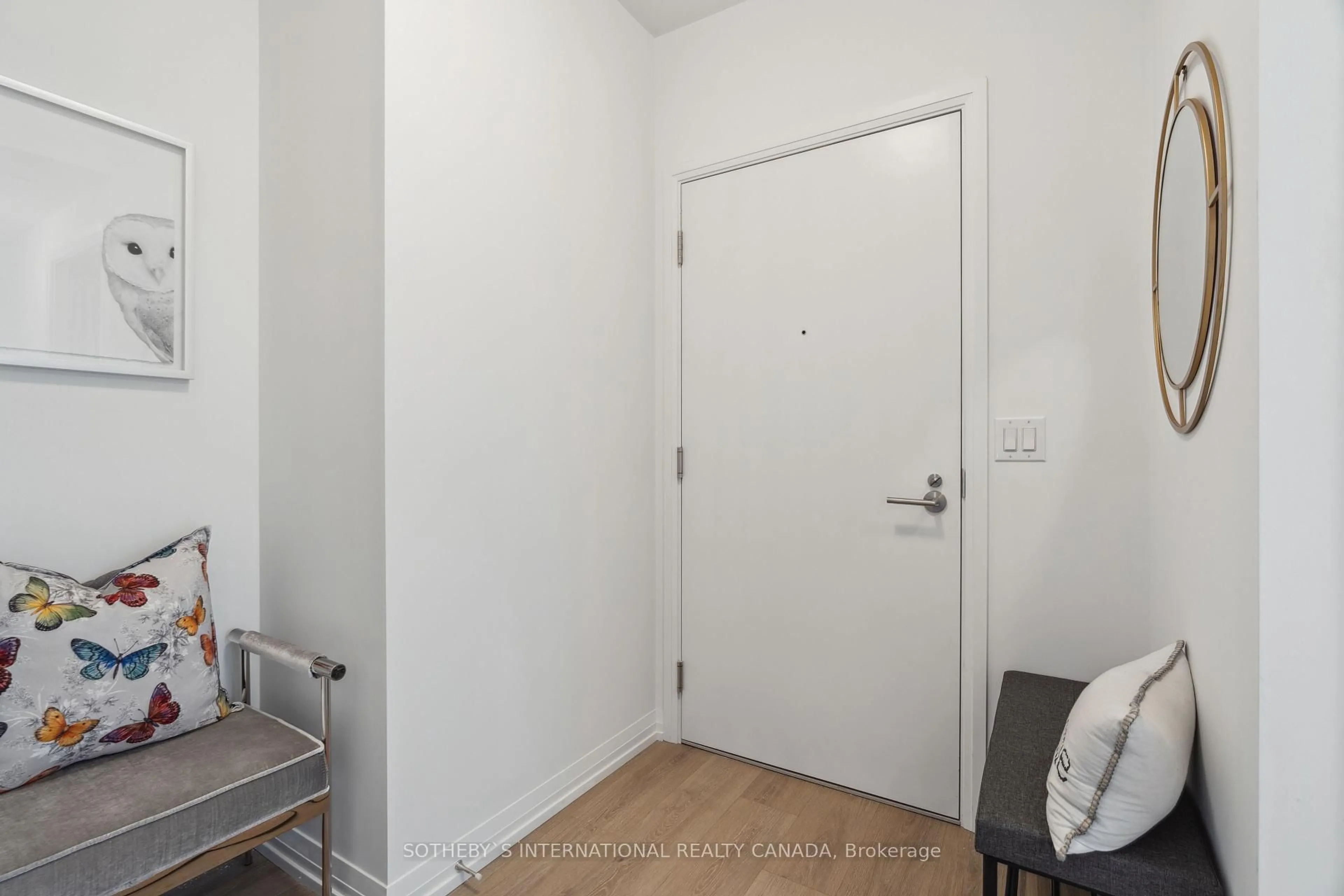 Unknown for 28 Widmer St #3629, Toronto Ontario M5V 2E7