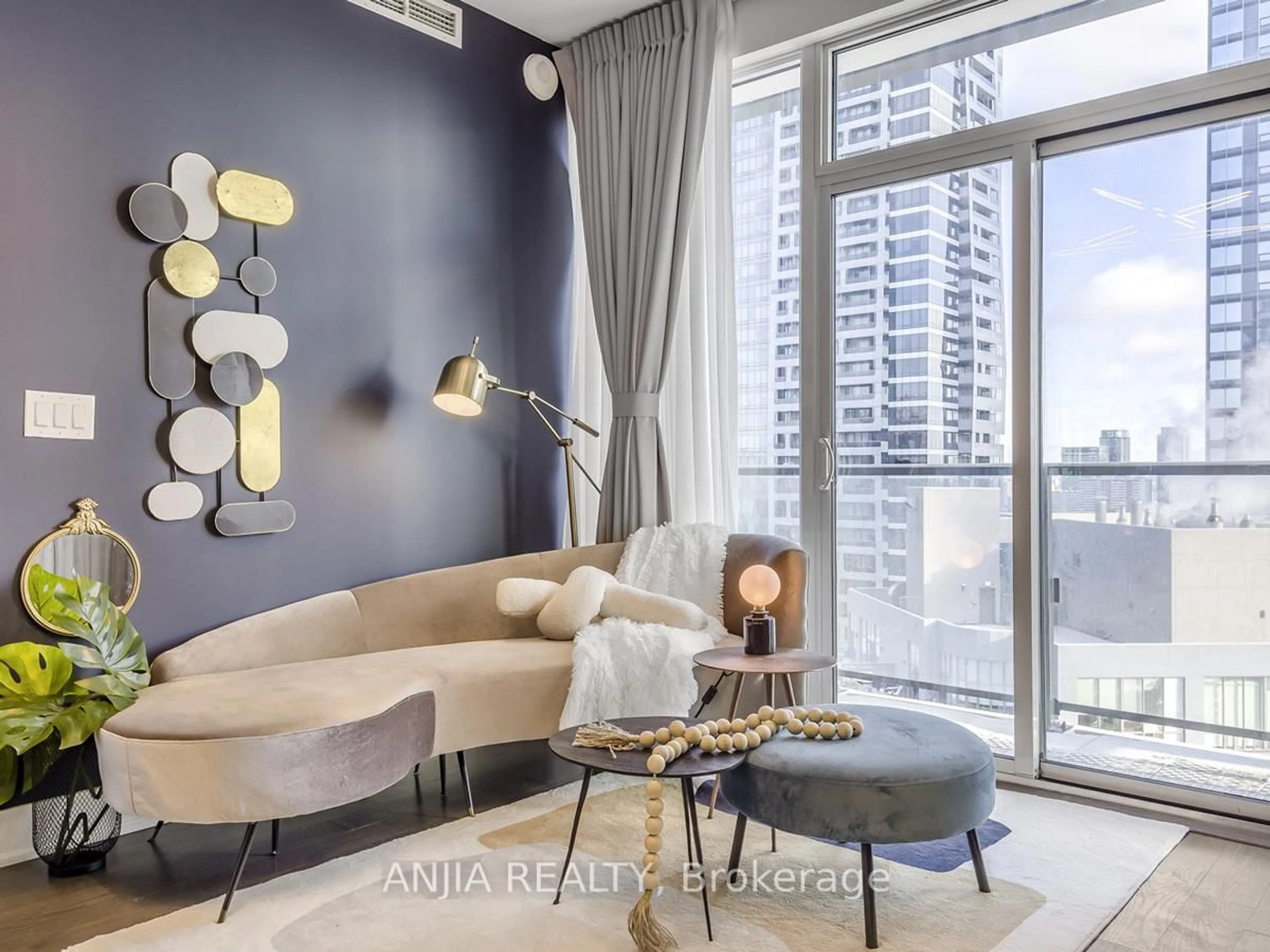 Living room with furniture, unknown for 955 Bay St #3003, Toronto Ontario M5S 0C6