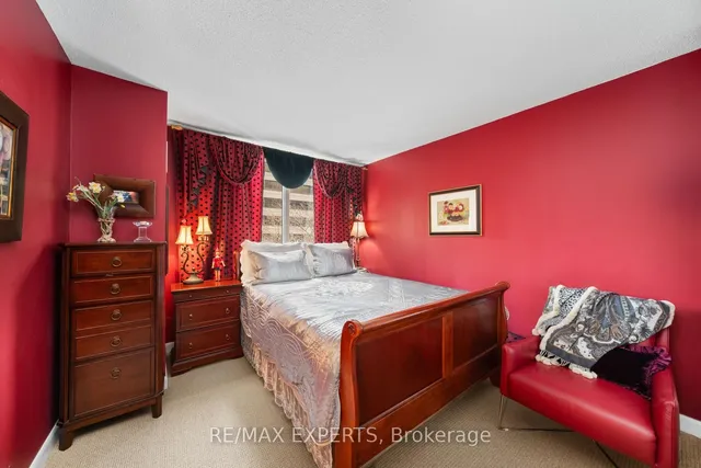 Additional property image - 33 Sheppard Ave Unit 510