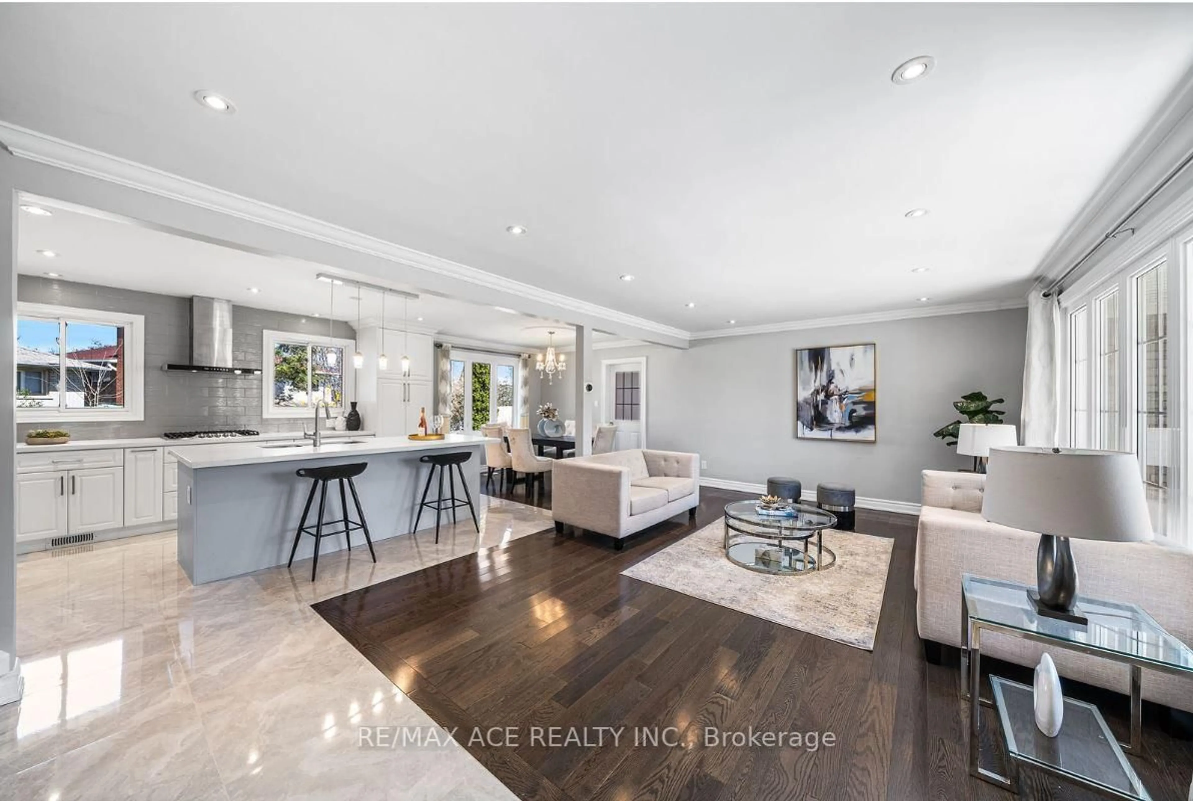 Open concept kitchen, ceramic/tile floor for 6 Oldborough Circ, Toronto Ontario M2J 3A2