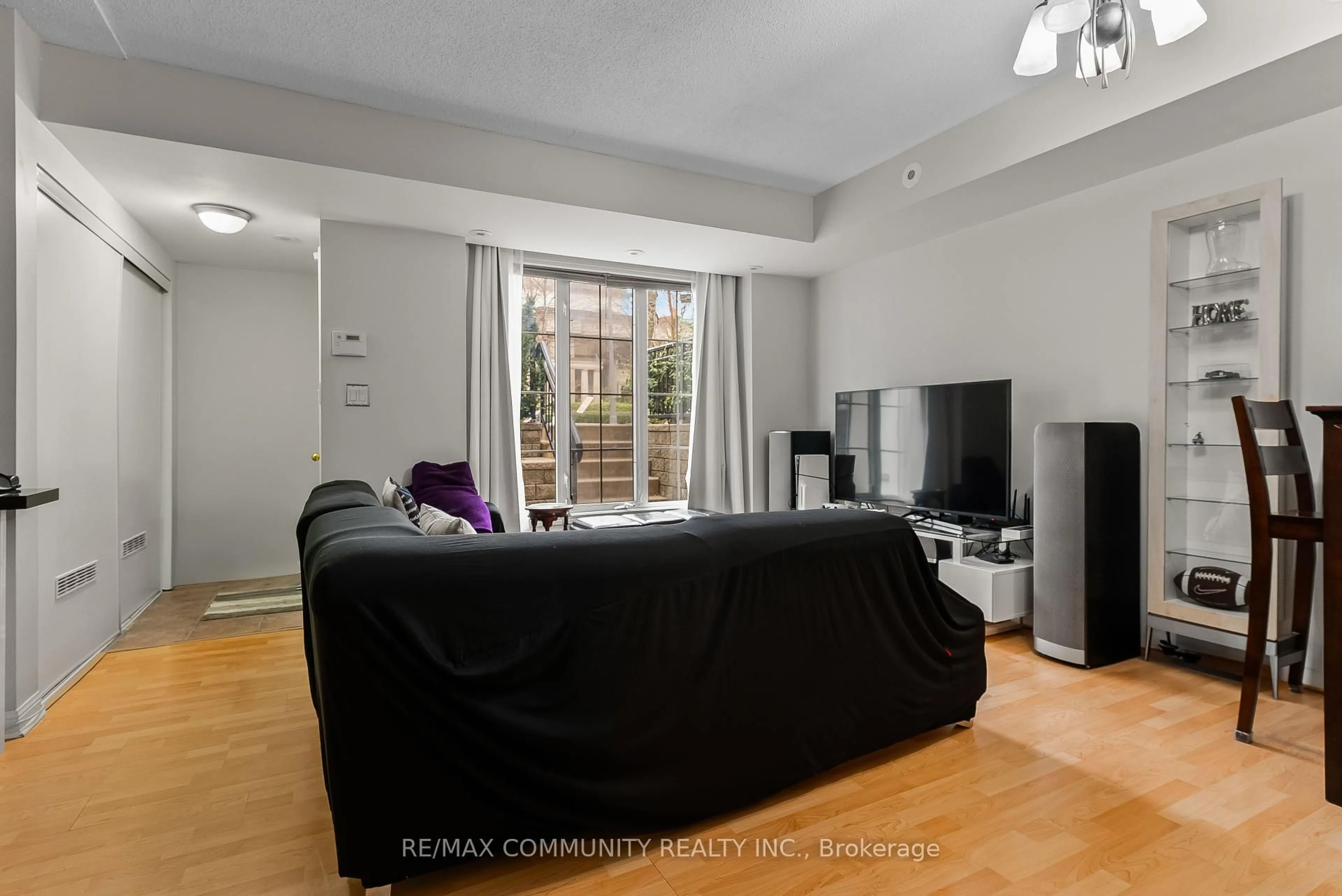 Living room with furniture, unknown for 3 Everson Dr #102, Toronto Ontario M2N 7C2