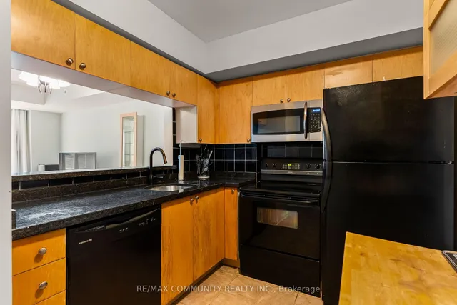 Additional property image - 3 Everson Dr Unit 102