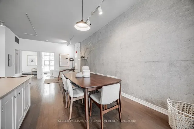 Additional property image - 20 Niagara St Unit 202