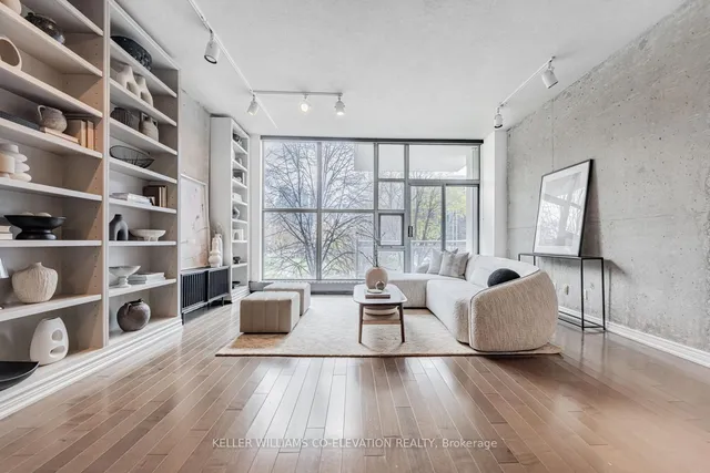 Additional property image - 20 Niagara St Unit 202