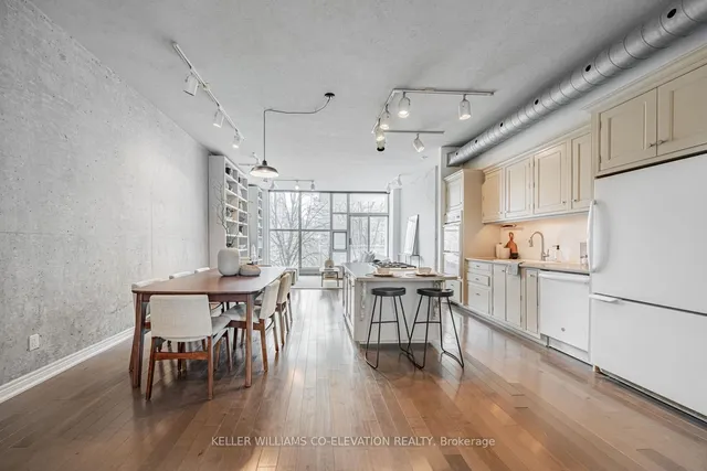 Additional property image - 20 Niagara St Unit 202
