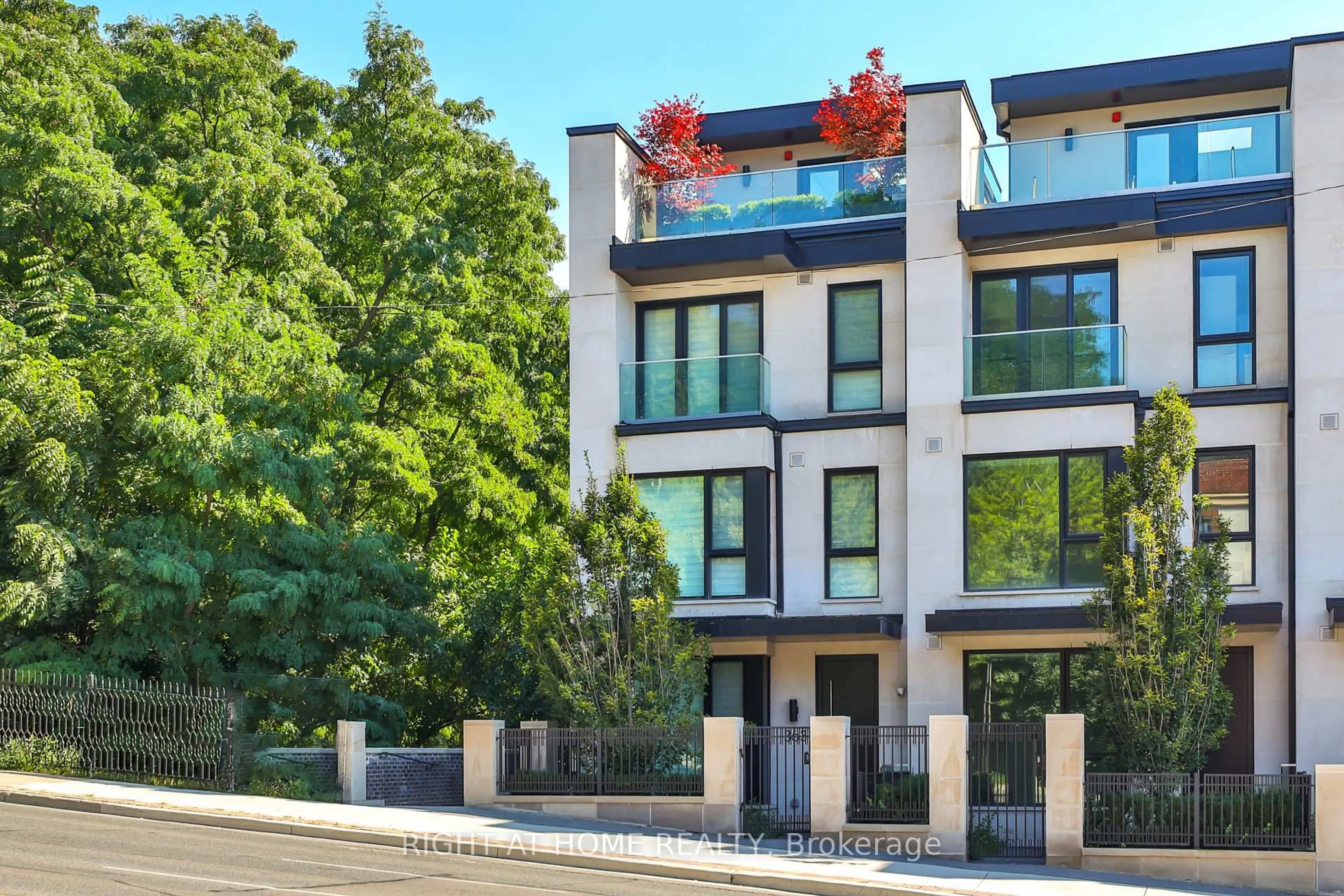 Home with brick exterior material, street for 363 Avenue Rd, Toronto Ontario M4V 0A9