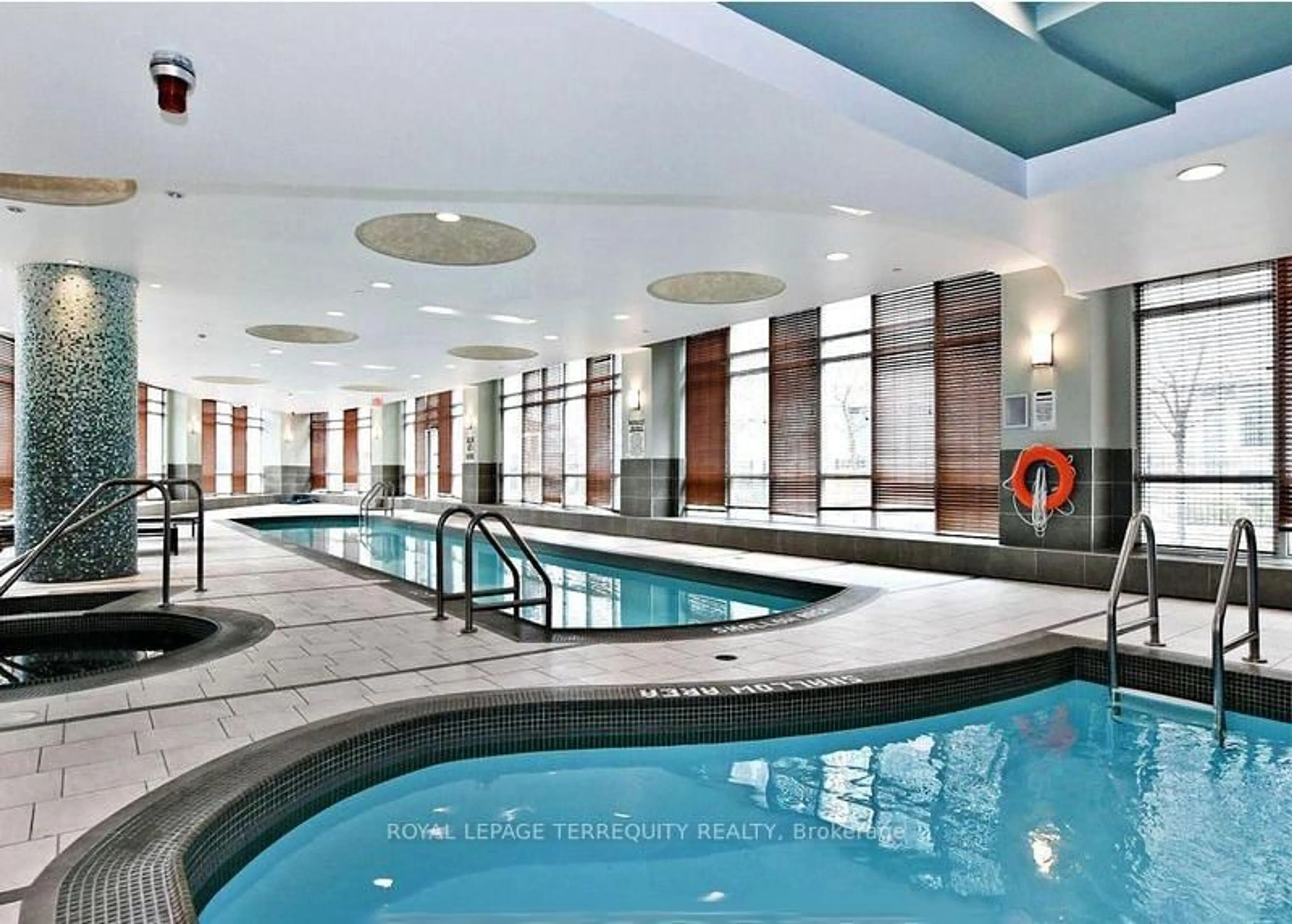 Pool for 18 Holmes Ave #1102, Toronto Ontario M2N 0E1