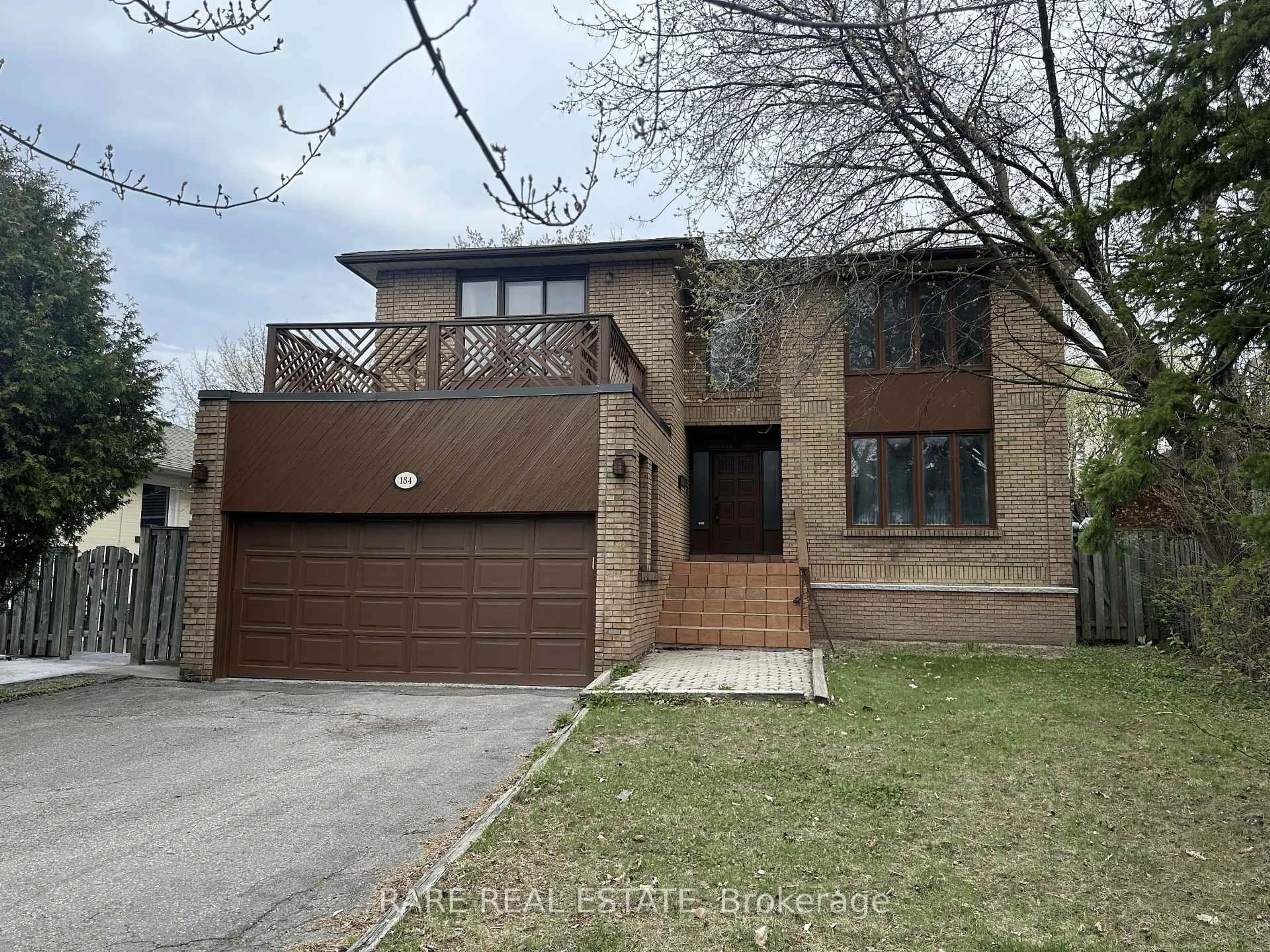 Home with brick exterior material, street for 184 Moore Park Ave, Toronto Ontario M2M 1N2