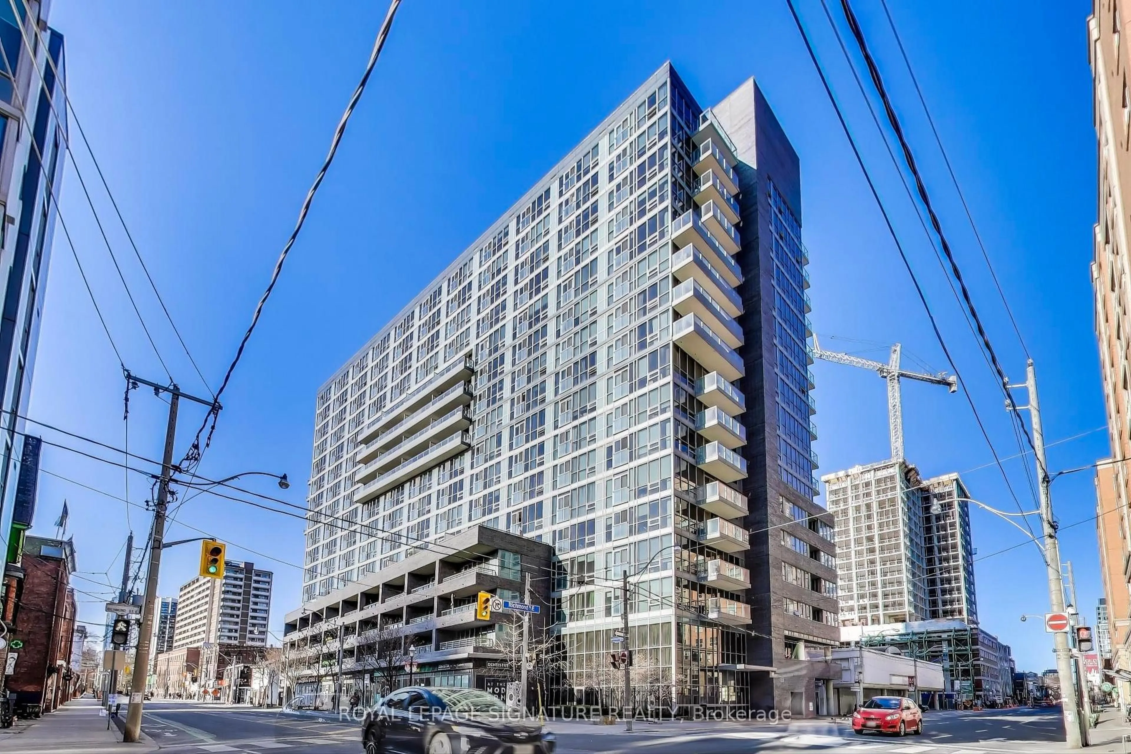 Unknown for 320 Richmond St #911, Toronto Ontario M5A 4S7
