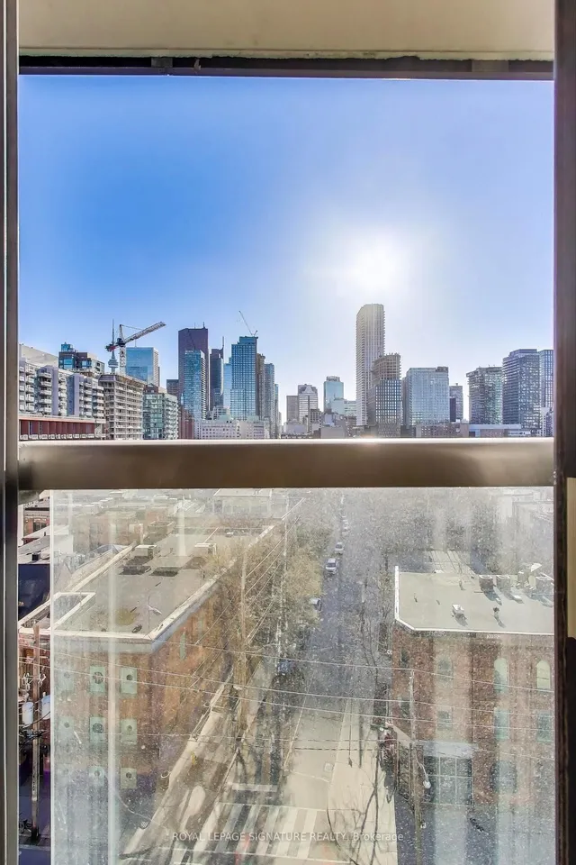 Additional property image - 320 Richmond St Unit 911