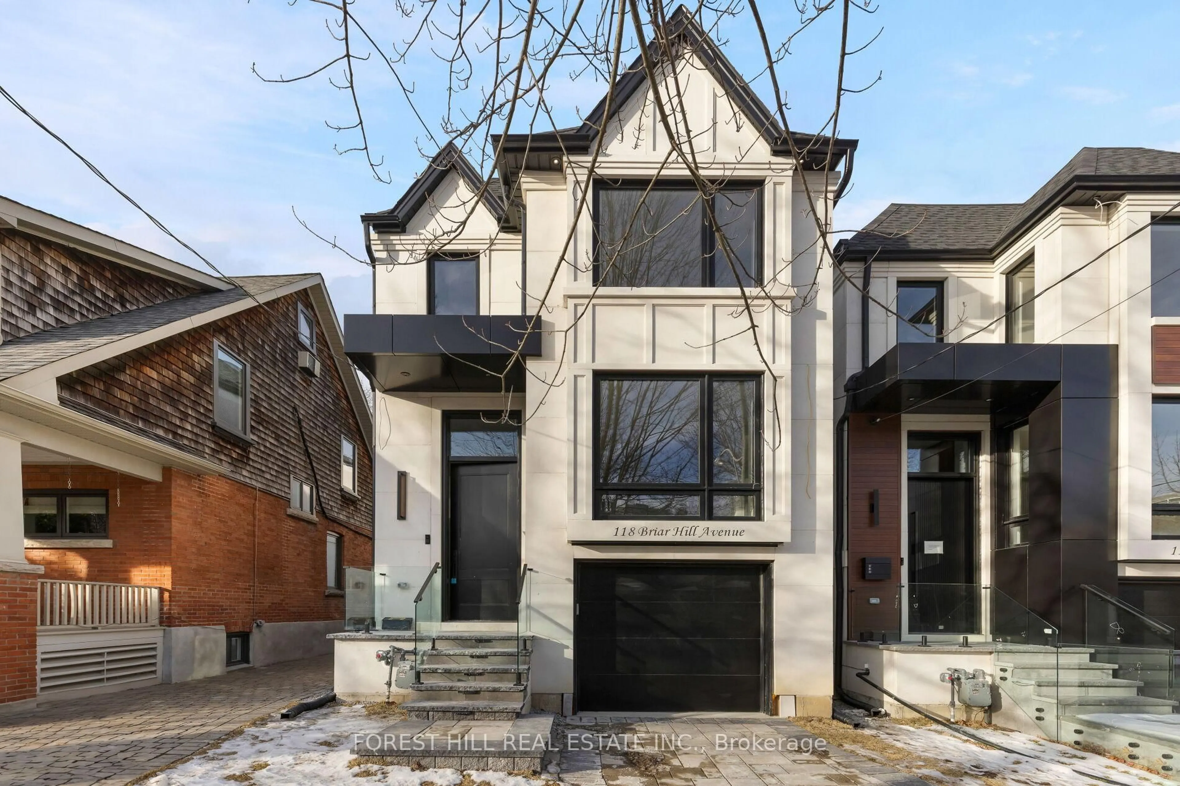 Home with brick exterior material, street for 118 Briar Hill Ave, Toronto Ontario M4R 1H9