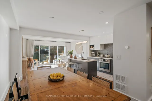 Additional property image - 341 Woburn Ave