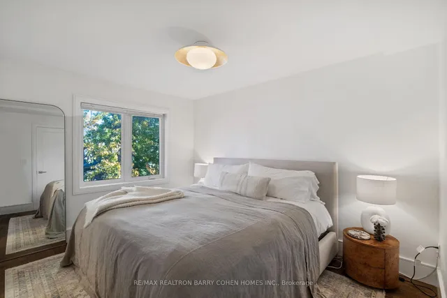 Additional property image - 341 Woburn Ave