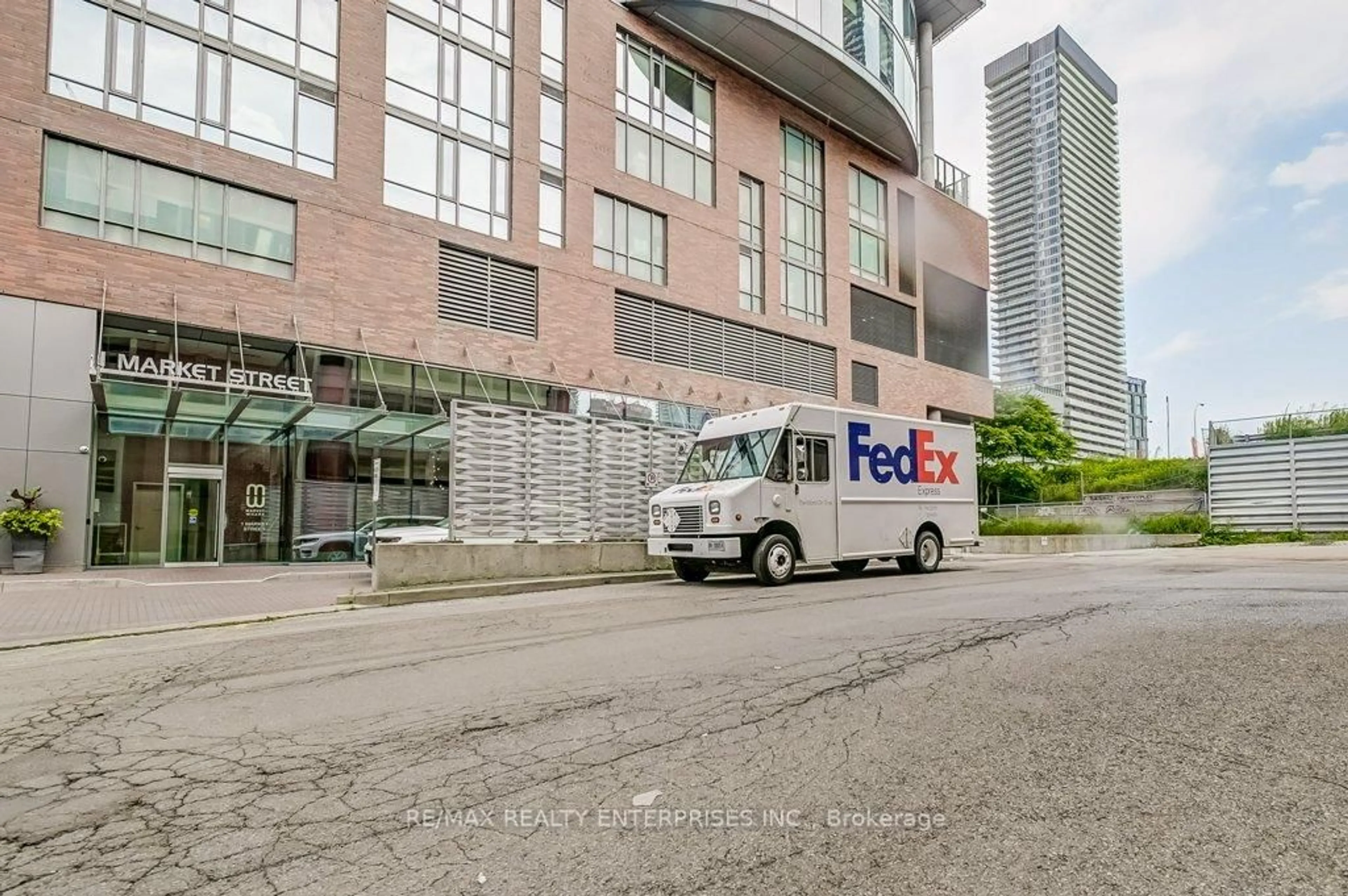Unknown for 1 Market St #1413, Toronto Ontario M5E 0A2