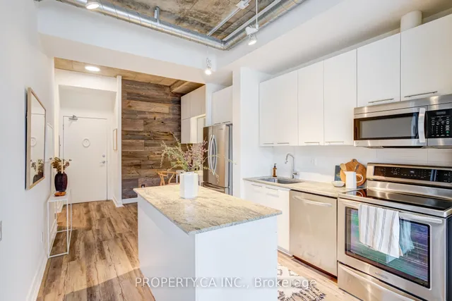 Additional property image - 66 Portland St Unit 210
