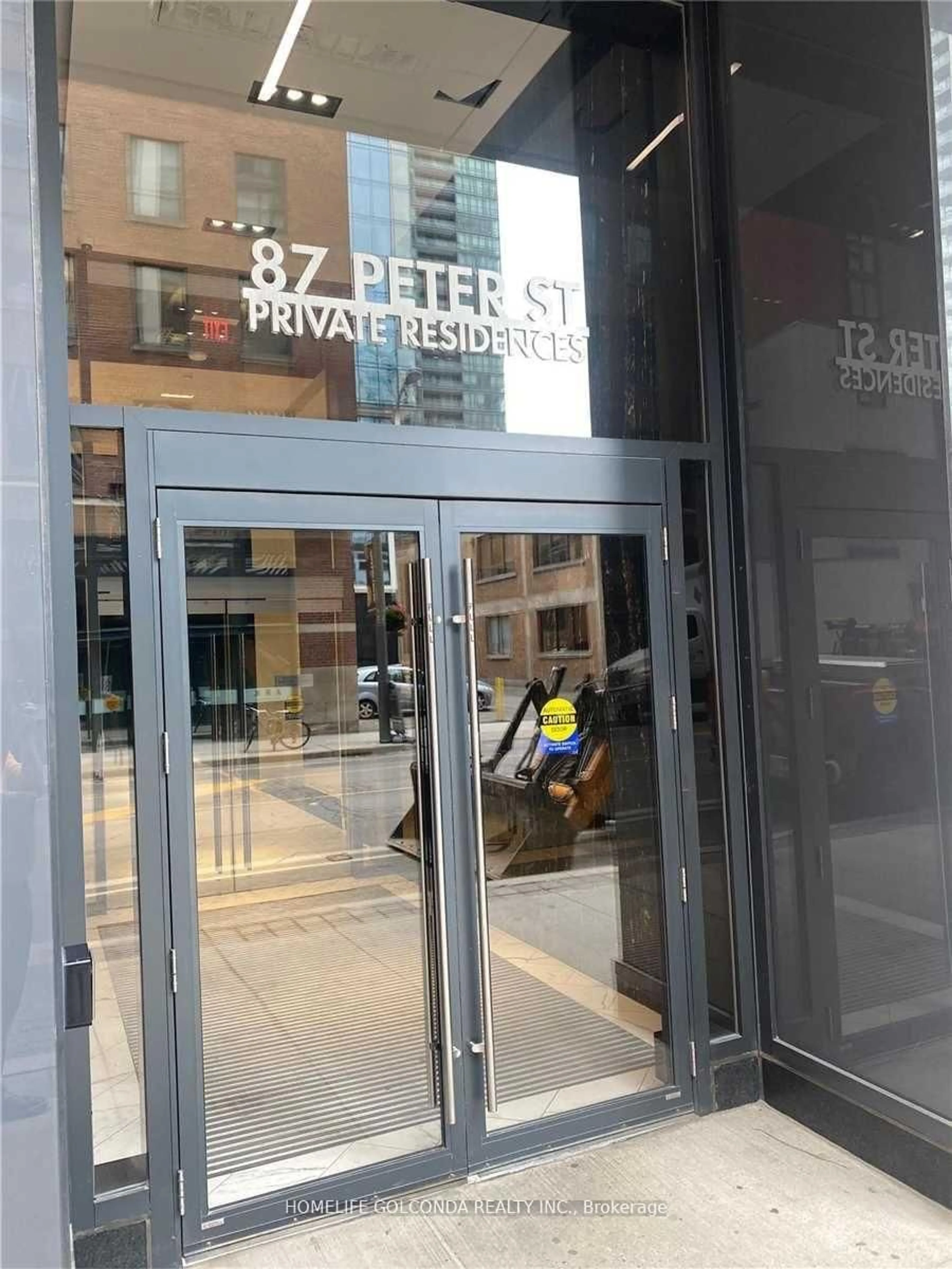Indoor foyer for 87 Peter Stree N/A #3709, Toronto Ontario M5V 0P1